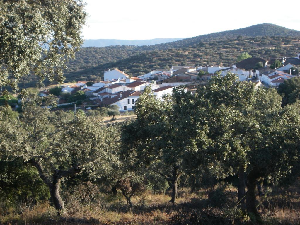 Casa Rural El Trillo Guest House El Alcornocal Exterior foto